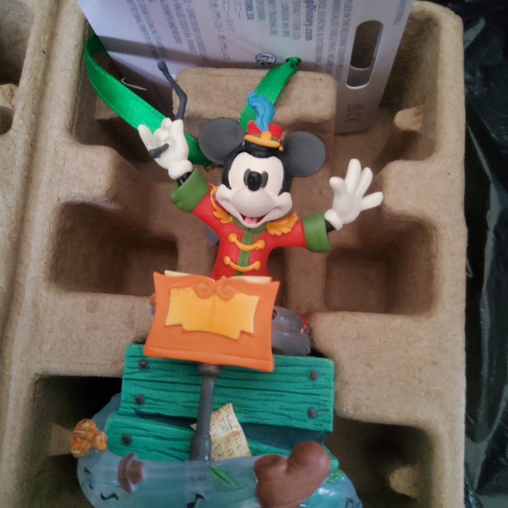 Disney Mickey THE BAND CONCERT MUSICAL ORNAMENT 2023